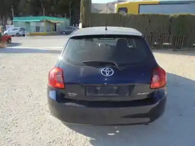 Здавання транспортного засобу toyota auris luna року 2007 потужний 1zr