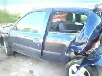 Здавання транспортного засобу renault clio ii fase ii (b/cb0) authentique року 2001 потужний d4f712