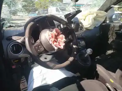 Veículo de Sucata abarth nuova 500 (150) 595 competizione do ano 2018 alimentado 312a3000