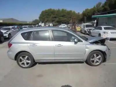 Veículo de Sucata mazda 3 berlina (bk) 1.6 vvt active do ano 2004 alimentado z6