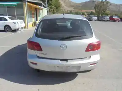 Veículo de Sucata mazda 3 berlina (bk) 1.6 vvt active do ano 2004 alimentado z6