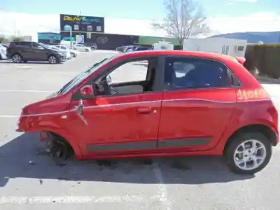 Scrapping Vehicle renault twingo iii zen of the year 2015 powered h4da400