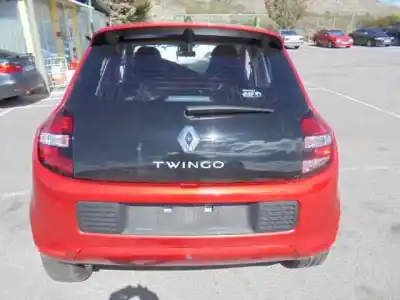 Scrapping Vehicle renault twingo iii zen of the year 2015 powered h4da400