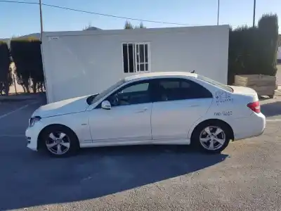 Здавання транспортного засобу MERCEDES-BENZ CLASE C (W204) C 200 CDI (204.001) року 2012 потужний 651913