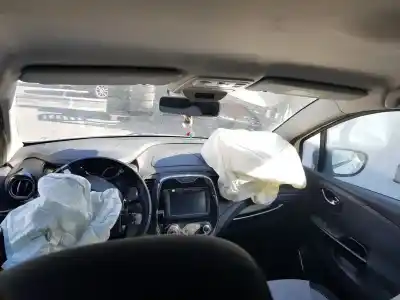 Scrapping Vehicle renault captur dynamique of the year 2014 powered k9kb6