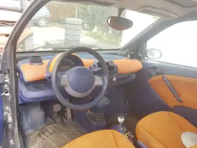 Veicolo di demolizione smart coupe edition bluemotion dell'anno 1999 alimentato g13