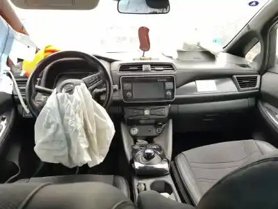 Veículo de Sucata nissan leaf 2 zero edition do ano 2018 alimentado em57