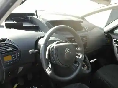 Здавання транспортного засобу citroen c4 picasso sx року 2010 потужний 9hz Здавання транспортного засобу citroen c4 picasso sx року 2010 потужний 9hz