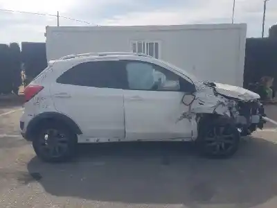 Veículo de Sucata ford ka+ active do ano 2018 alimentado xuke