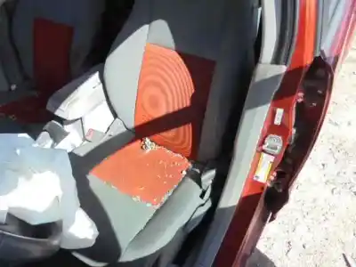 Veículo de Sucata dodge                                              caliber                                                                                                                                                                                                                                                    sxt                                                                                                                                                                                                                                                        do ano 2007 alimentado ecd