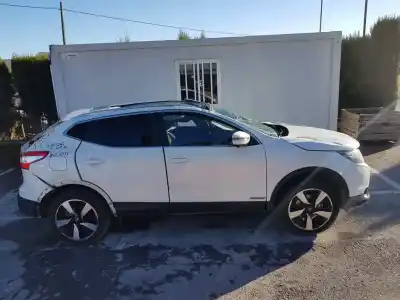 Vehicul casat NISSAN QASHQAI (J11) N-Tec al anului 2015 alimentat K9KA636