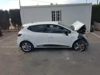 Veículo de Sucata renault clio iv dynamique do ano 2016 alimentado h4b