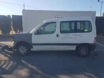 Veículo de Sucata peugeot partner (s2) combiespace do ano 2009 alimentado 9hw