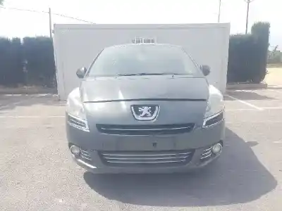 Veículo de Sucata peugeot 5008 confort do ano 2011 alimentado 5fs