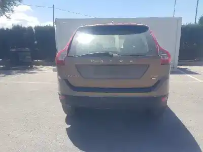 Veicolo di demolizione volvo xc60 kinetic awd dell'anno 2010 alimentato d5244t
