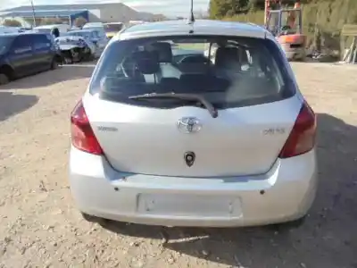 Утилизация автомобиля toyota yaris (ksp9/scp9/nlp9) básico года 2006 питание 1nd