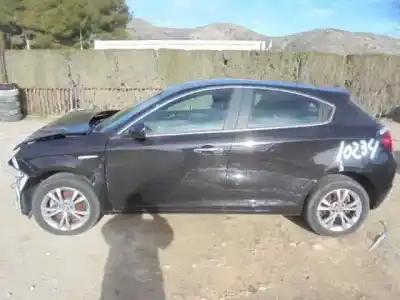 Здавання транспортного засобу ALFA ROMEO GIULIETTA (191) Distinctive року 2014 потужний 940A3000