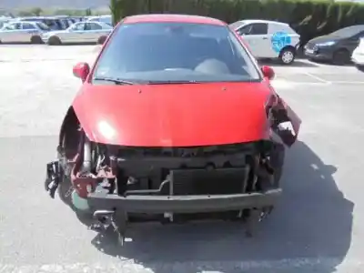 Veículo de Sucata peugeot 207 sport do ano 2009 alimentado 8fs