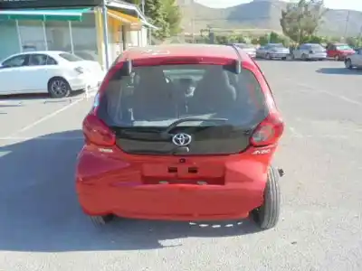 Veicolo di demolizione toyota aygo (kgb/wnb) básico dell'anno 2006 alimentato 1kr