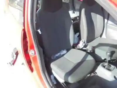 Veicolo di demolizione toyota aygo (kgb/wnb) básico dell'anno 2006 alimentato 1kr