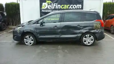 Veículo de Sucata PEUGEOT 5008 Active do ano 2016 alimentado AH01