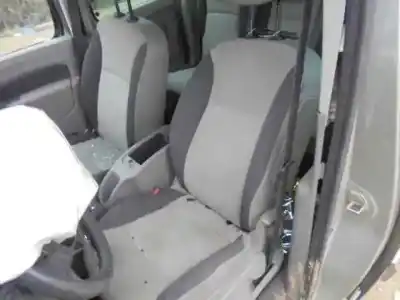 Veículo de Sucata renault kangoo acristalada do ano 2010 alimentado k9kd8