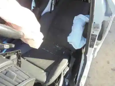 Veículo de Sucata bmw serie 1 berlina (e81/e87) 116d do ano 2010 alimentado n47d20a