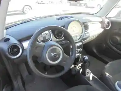 Здавання транспортного засобу mini mini (r56) one року 2007 потужний n12b14a