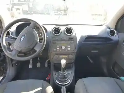 Veicolo di demolizione ford fiesta (cbk) ambiente dell'anno 2008 alimentato f6jb