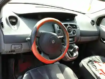 Veículo de Sucata renault scenic ii authentique do ano 2004 alimentado f9q