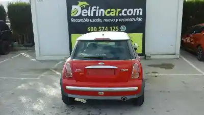 Veicolo di demolizione mini mini (r50,r53) cooper dell'anno 2002 alimentato w10b16a Veicolo di demolizione mini mini (r50,r53) cooper dell'anno 2002 alimentato w10b16a