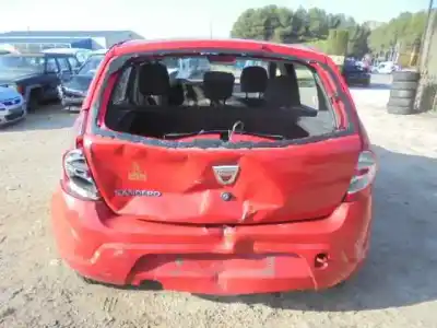 Scrapping Vehicle dacia sandero básico of the year 2011 powered d4f7