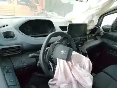 Scrapping Vehicle peugeot partner tepee outdoor of the year 2019 powered bh02