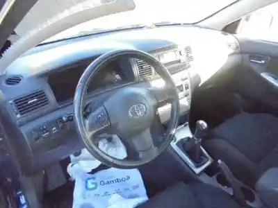 Scrapping Vehicle toyota corolla (_e12_) 2.0 d-4d (cde120r_ cde120l_) of the year 2005 powered 1cdftv