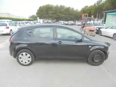 Veicolo di demolizione seat leon (1p1) reference dell'anno 2006 alimentato bxe