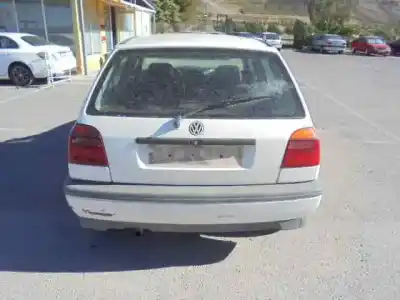 Veículo de Sucata volkswagen golf iii berlina (1h1) cl do ano 1994 alimentado abd