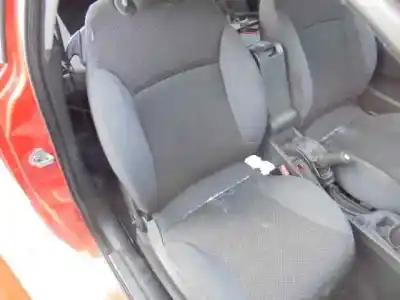 Veicolo di demolizione fiat stilo (192) 1.9 jtd cat dell'anno 2003 alimentato 192a1000