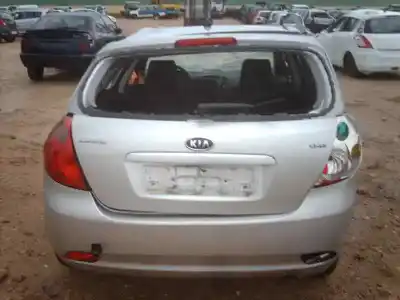 Veículo de Sucata kia cee´d active do ano 2007 alimentado d4fb