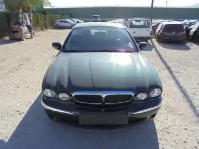 Scrapping Vehicle jaguar x-type 2.0 v6 of the year 2002 powered yb