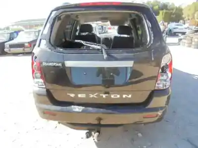 Veicolo di demolizione ssangyong                                          rexton                                                                                                                                                                                                                                                     rx 270 full                                                                                                                                                                                                                                                dell'anno 2006 alimentato d27dt