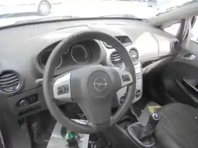 Здавання транспортного засобу opel corsa d catch me року 2010 потужний z13dtj