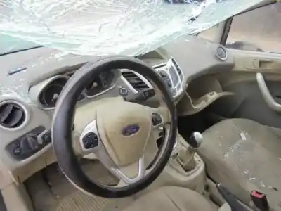 Veículo de Sucata ford fiesta (cb1) ghia do ano 2008 alimentado spja