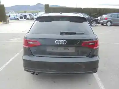 Veículo de Sucata audi a3 sportback (8va) ambiente do ano 2013 alimentado crb