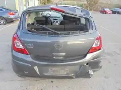 Здавання транспортного засобу opel corsa d selective року 2011 потужний a12xer