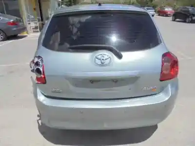 Veicolo di demolizione toyota auris active dell'anno 2010 alimentato 1adftv