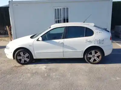 Vehicul casat SEAT LEON (1M1) Signo al anului 2002 alimentat ALH