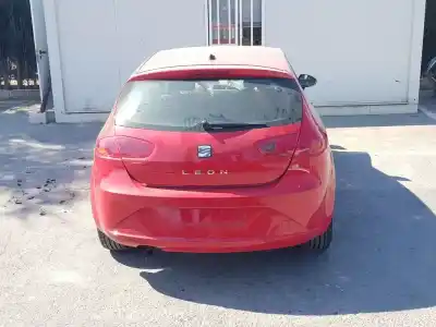 Veículo de Sucata seat leon (1p1) reference do ano 2011 alimentado cay