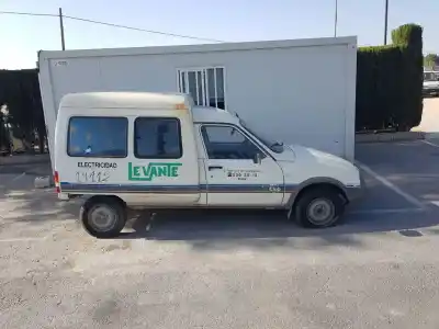 Sloopvoertuig citroen c15 rd familiale van het jaar 1992 aangedreven 161a