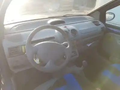 Veículo de Sucata renault twingo (co6) 1.2 (c066/67/68) 58 cv / 43 kw do ano 1998 alimentado d7ff7