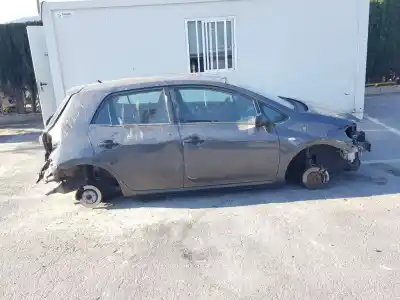 Veicolo di demolizione toyota auris active dell'anno 2009 alimentato 1nr